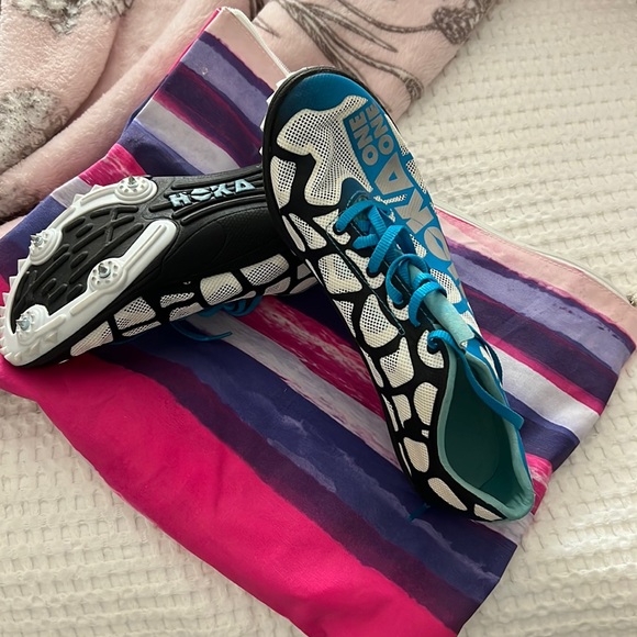 Hoka brand spikes Womens - Picture 1 of 2